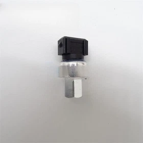 15103658 Air Conditioning Pressure Sensor for Volvo EC210 EC240 EC360 EC480
