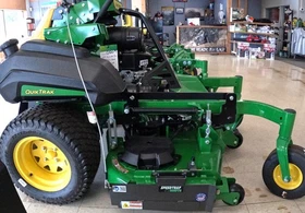 Speedtrap&reg; Chute Blocker John Deere&reg; Q850R QuikTrak&reg; 54" &60" No drilling
