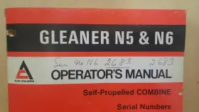 1319289 ALLIS-CHALMERS Gleaner Propelled Combine Operators #2