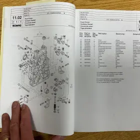 00817276 BOMAG Catalog Manual Book Plate Compactor Vibratory #2
