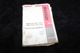 9-23751 CASEIH Maxxum Tractors Operators Manual