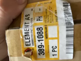 389-1088 CAT Hydraulic Trans Filter Basically #2