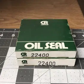 22400 CR INDUSTRIES Double Lip Oil Seal Solid