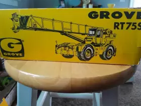 RT75S GROVE Manuals Books