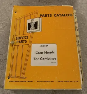 CNU-2A INTERNATIONAL HARVESTER Corn Heads Combines Catalog