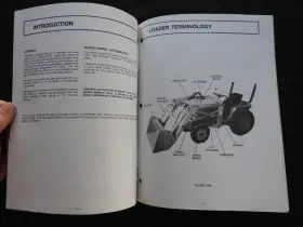 B1630 KUBOTA Tractor Loader Service Manual #3