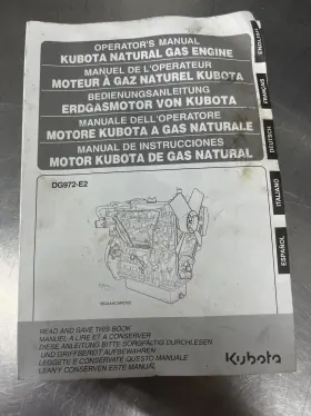 DG972-E KUBOTA Natural Gas Engine Operators Manual