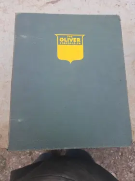 1250-2255 OLIVER Tractor Binder Service Bulletins Great
