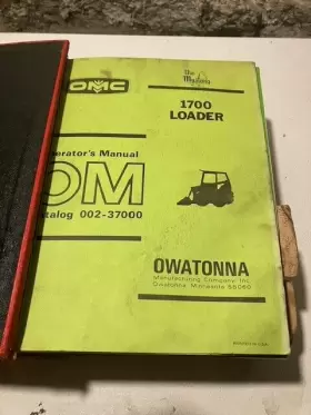 3330 OMC OWATONNA Mustang Service Binder #3