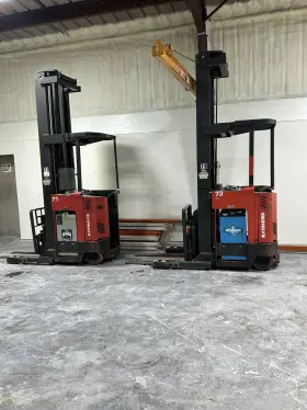 EZ-A-99-13161 RAYMOND Easi Forklift