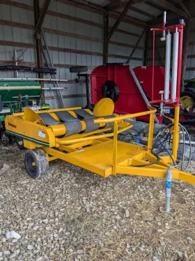 SW2500 VERMEER Bale